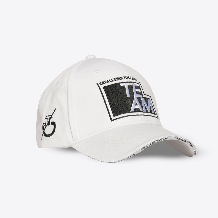 Cotton hat with embroidered logo