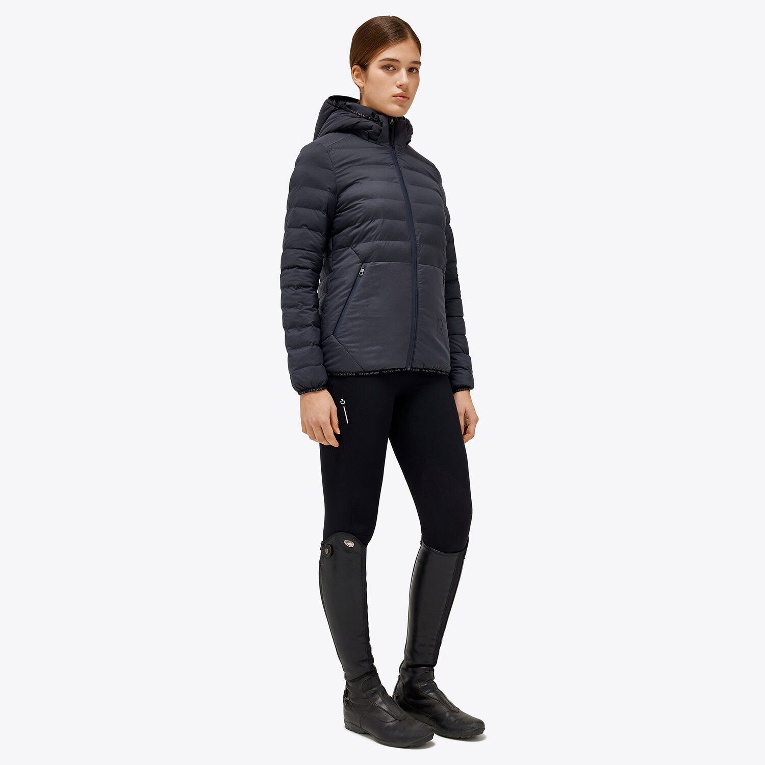 Puffer jacket with detachable hood